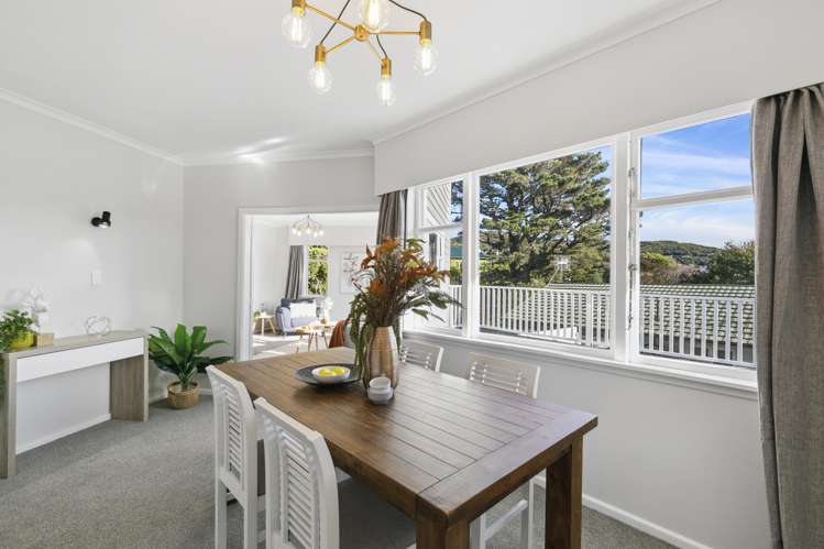 3 Grenfell Drive Karori_8