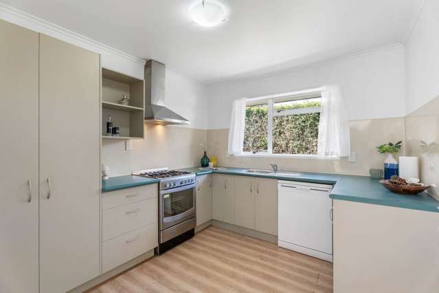 1/19 Hayr Road Three Kings_4