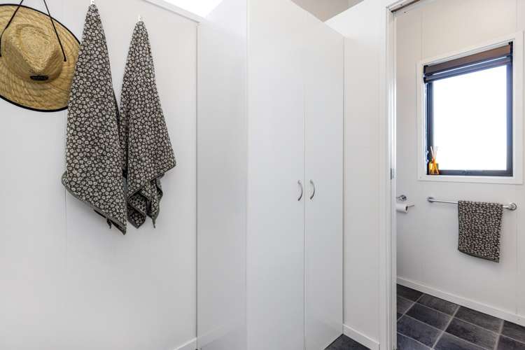 97 Two Thumbs Street Ashburton Lakes_24