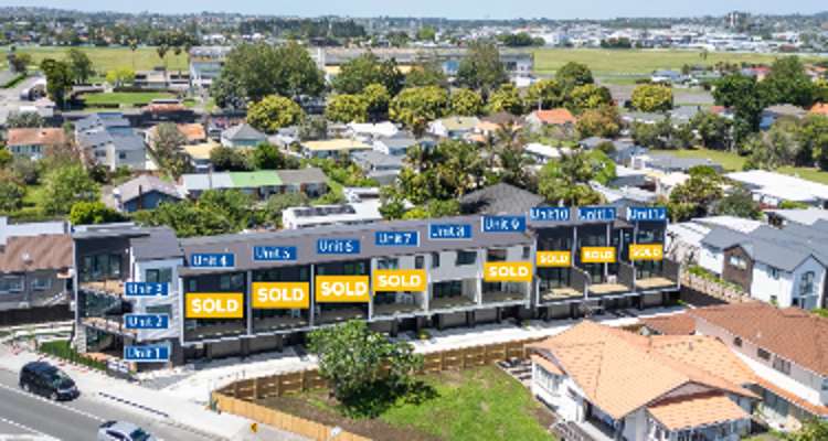 4/130 Rosebank Road_0