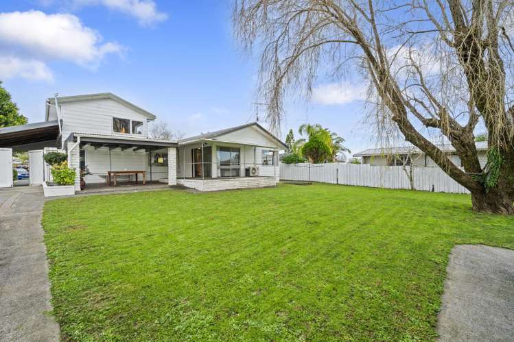 9 Ultima Place Clover Park_8