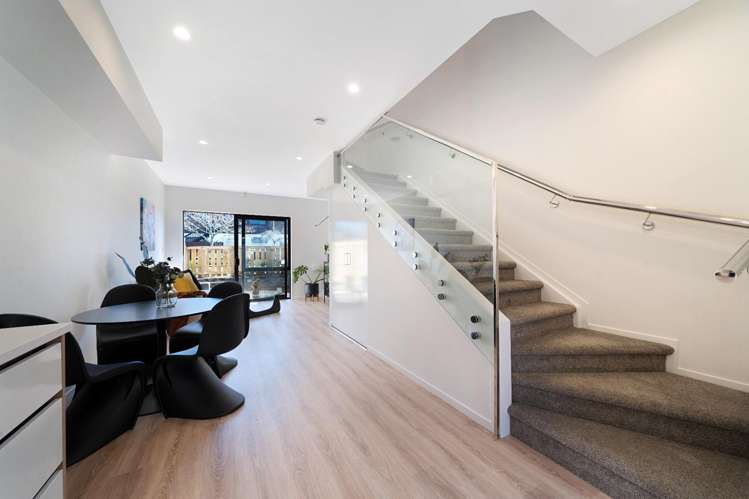 5/2A Mantra road Massey_9