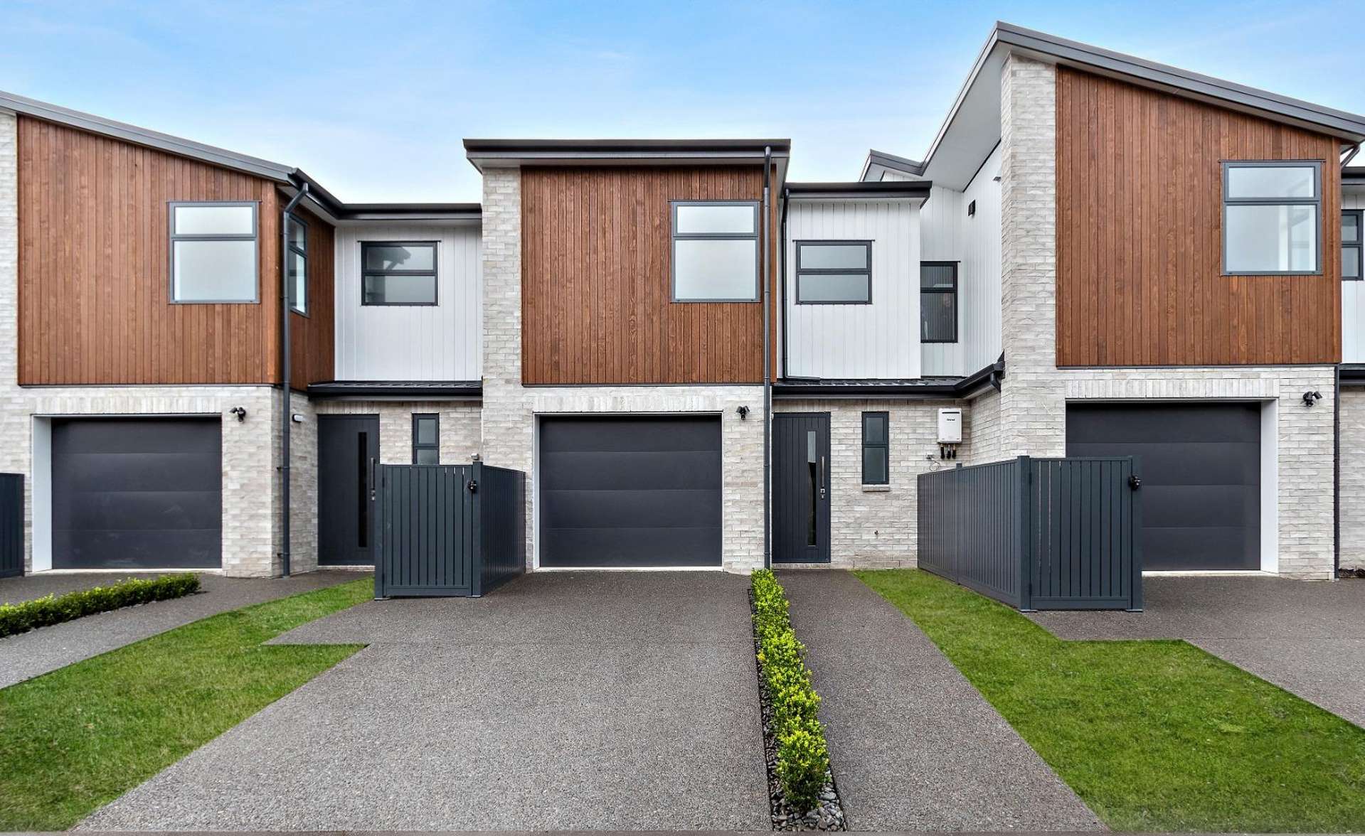 7/102 Swayne Road 11373_0