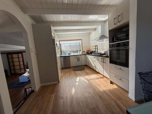 16 Woodhall Road Epsom_4