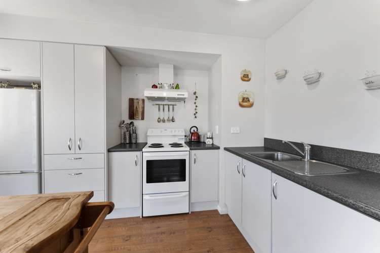 74l Olliviers Road Phillipstown_4