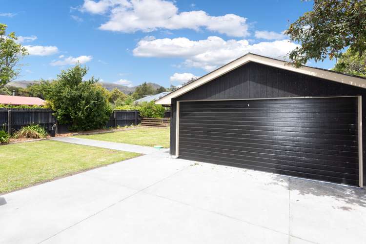5 Laing Crescent Heathcote Valley_13