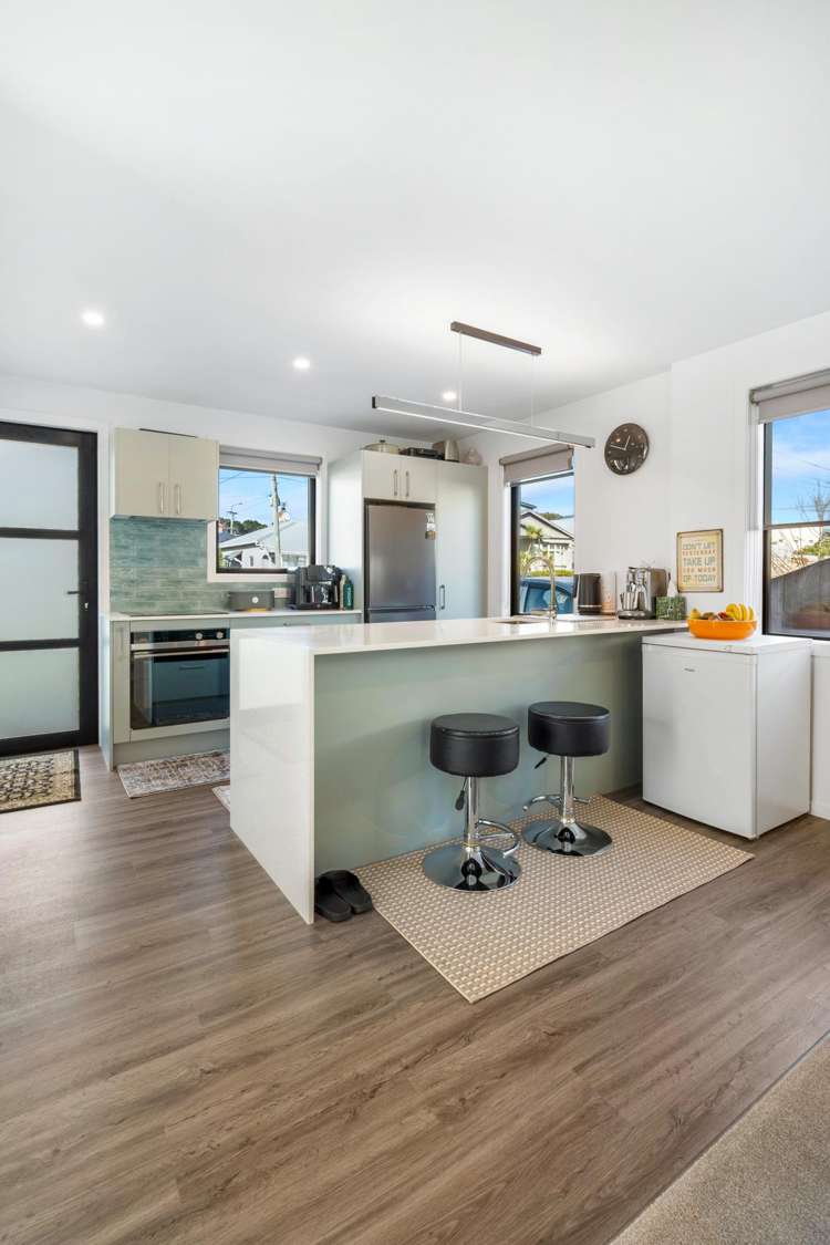10A Crest Street_4