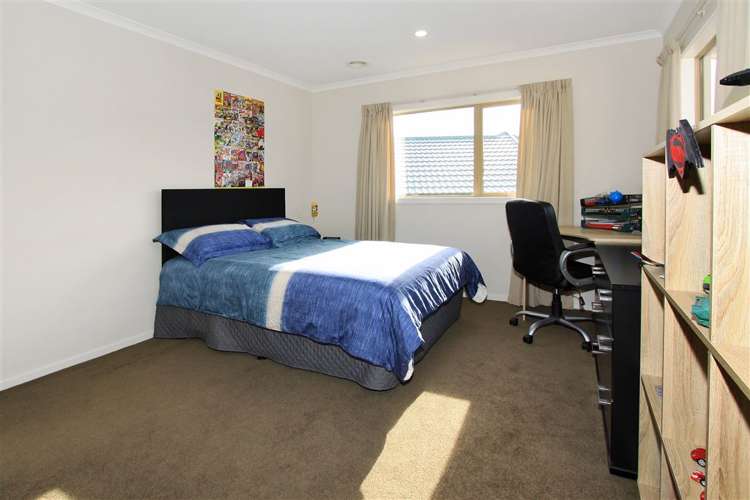 42 Te Puia Drive Aotea_15