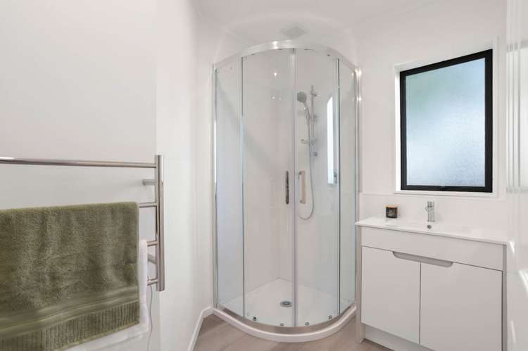 108l Colwill Road Massey_13