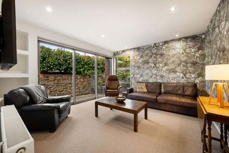 76 Aubrey Road Wanaka_17