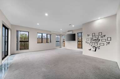 151D Russell Road_4