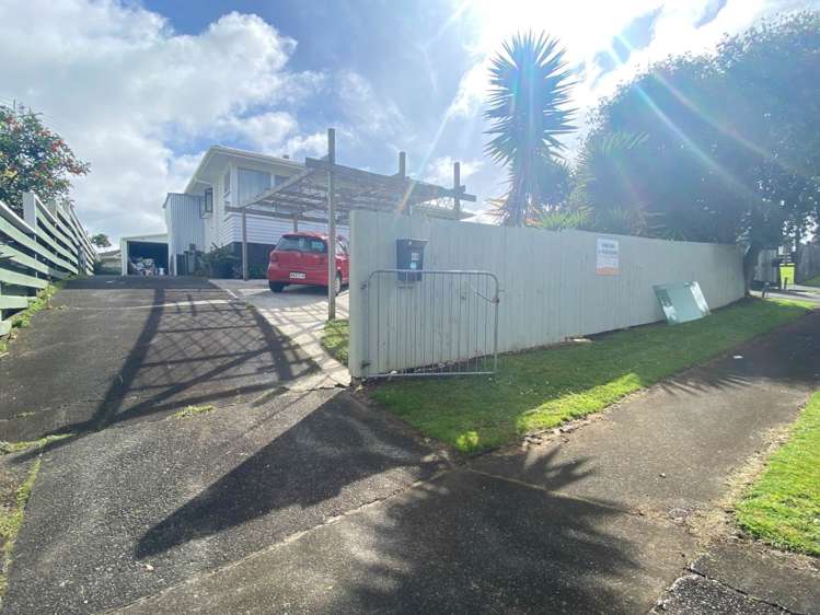 48 Hobart Crescent Wattle Downs_19