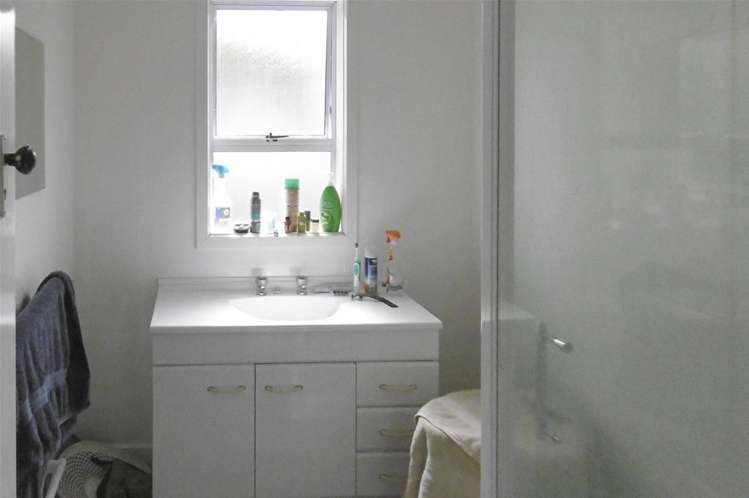 86 Waikawa Road Picton_10