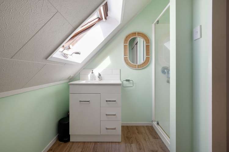 20 Highland Drive Pukete_13