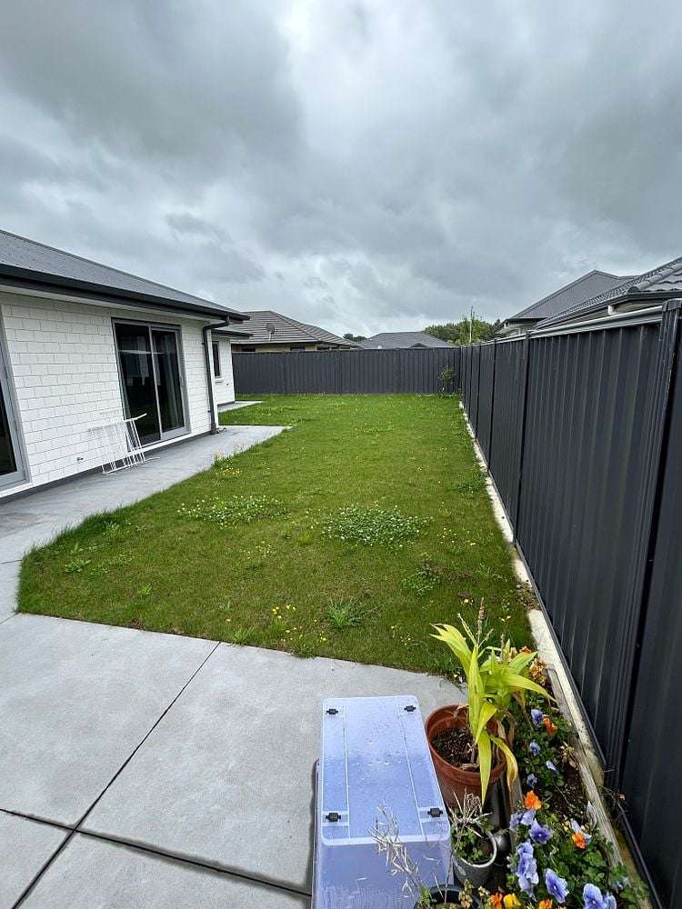 2 Meech Way Frimley_6