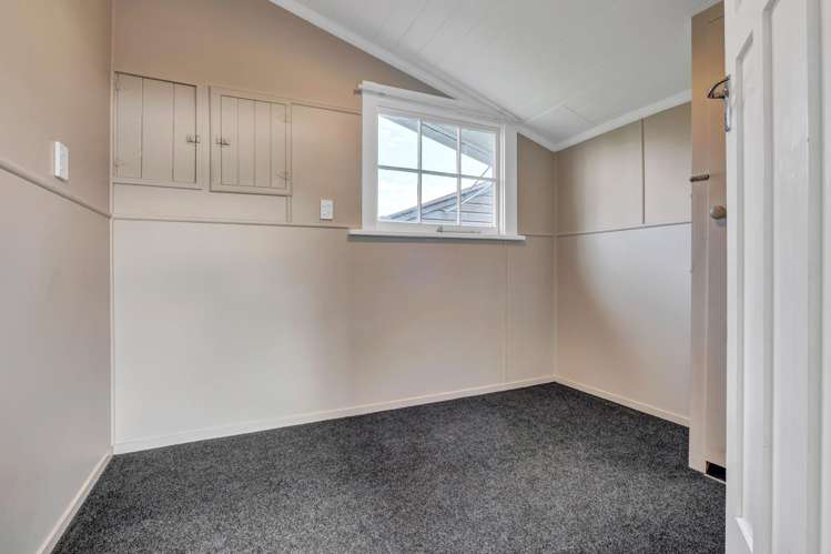 1 George Street Eltham_15