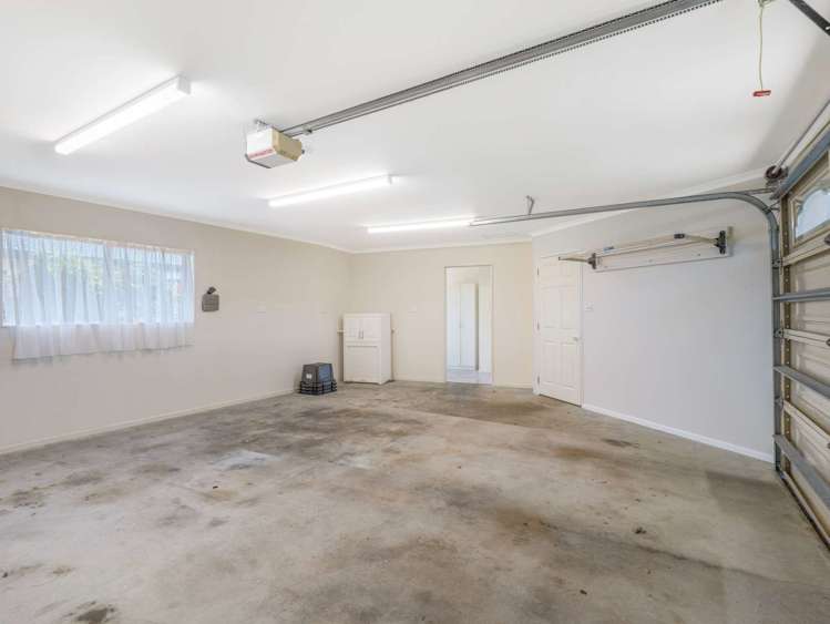 23 Bullock Drive Springvale_16