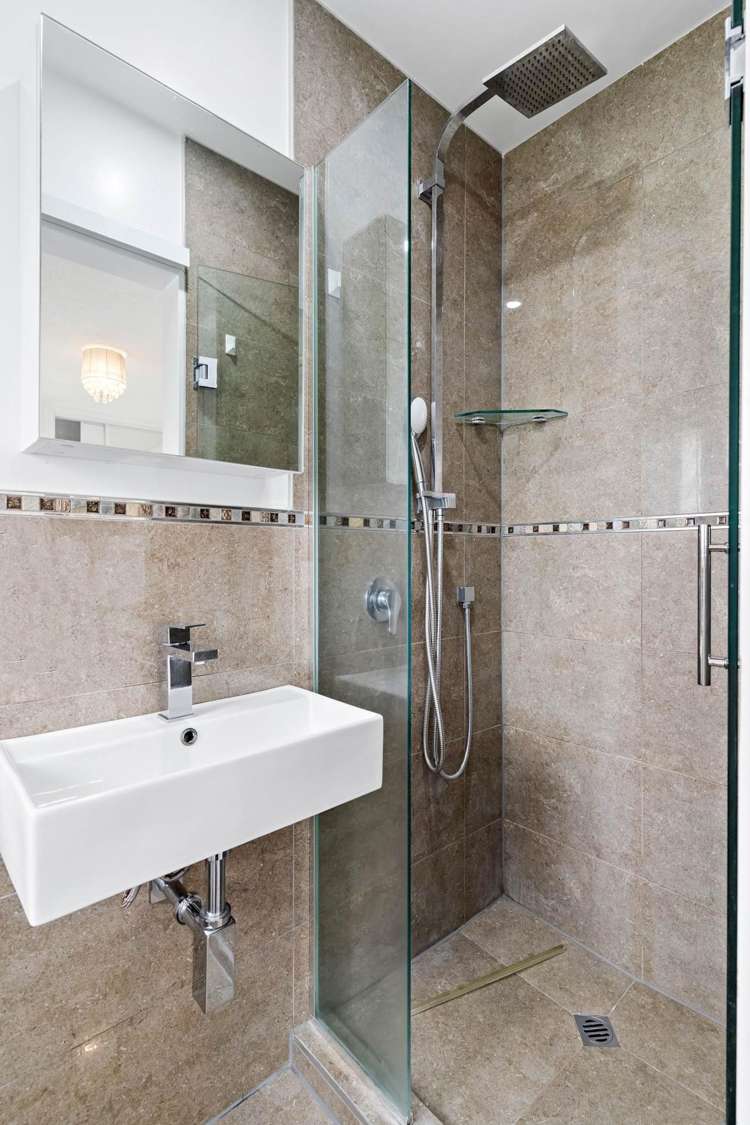 1/25 Barrys Road Glendene_12