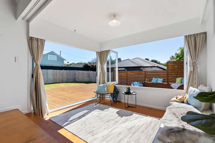 62 Howe Street_3