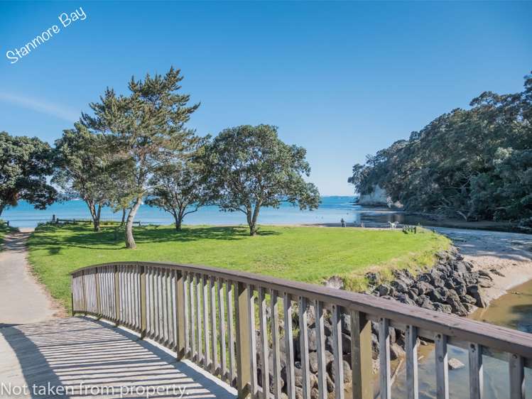 19 Melandra Road Stanmore Bay_11