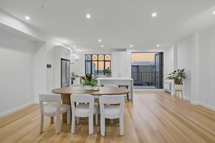 39B St Stephens Avenue Parnell_5