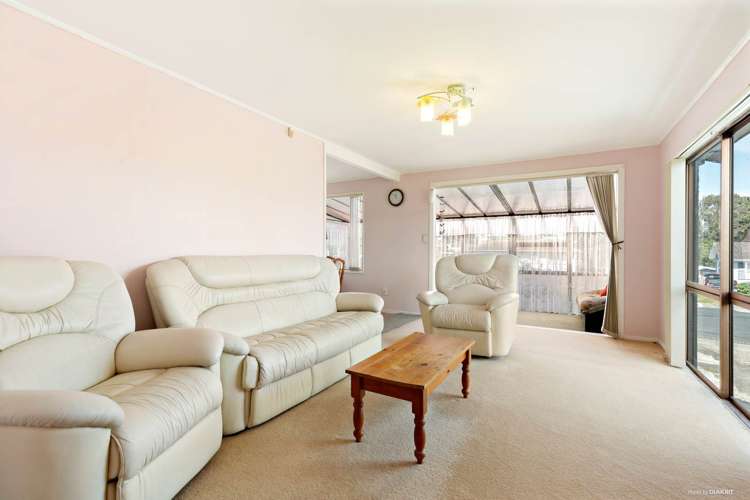 27 Kelman Road Kelston_7