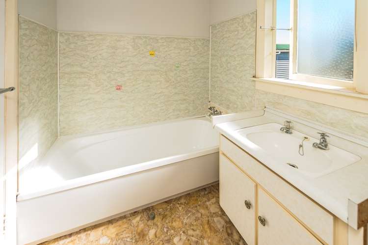 2 Matarawa Street Wanganui East_12
