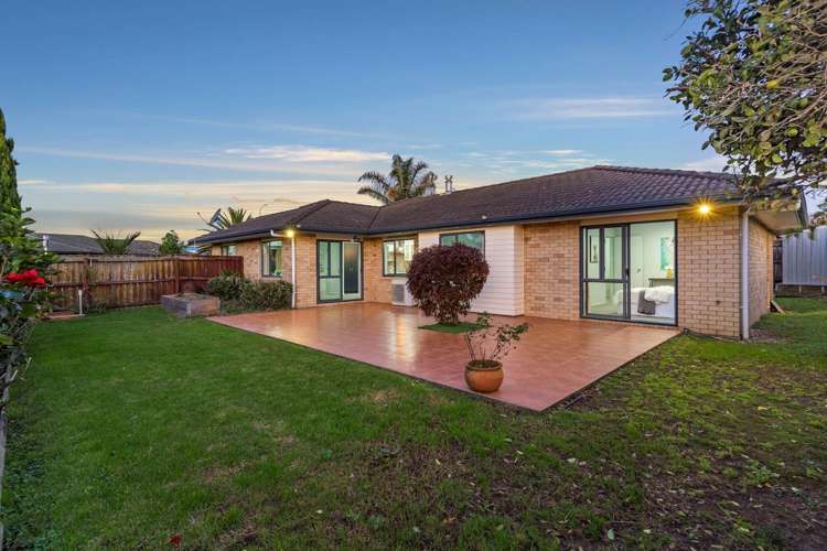 3 Tussock Avenue Mangere_16