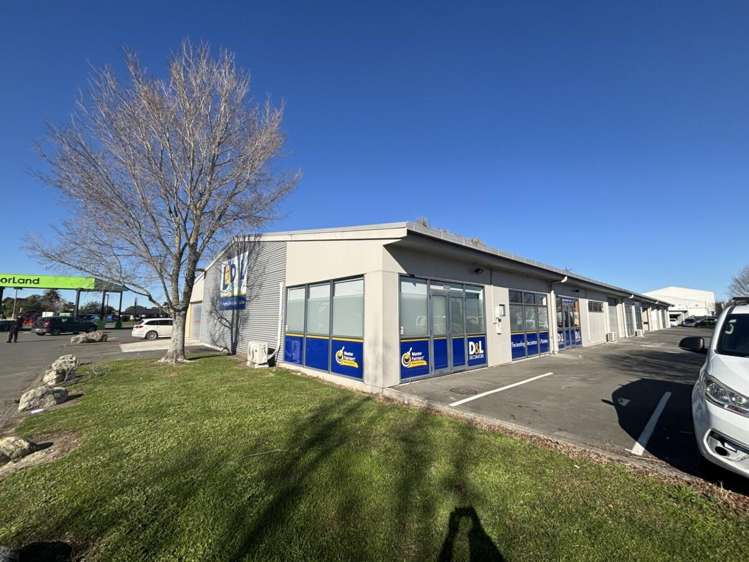 Unit 1 and 4/46  Holden Street Onekawa_2