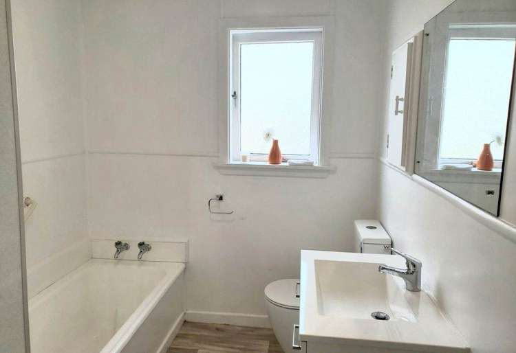 2102 Great North Road Avondale_9