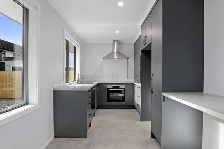 8/97 Seddon Road 1067_1
