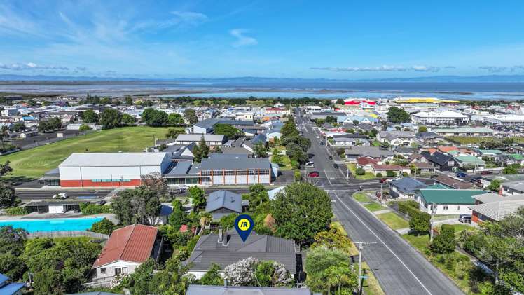 502 Sealey Street Thames_25