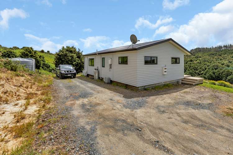 2568e Paparoa-Oakleigh Road Paparoa_15
