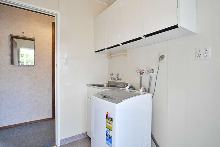 111 Flaxmere Avenue Flaxmere_11