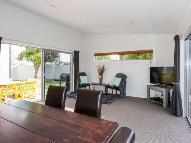 1 Cape Place Poraiti_4