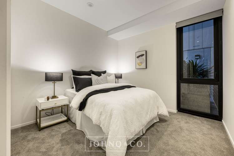 06/1g Bluegrey Avenue Stonefields_23