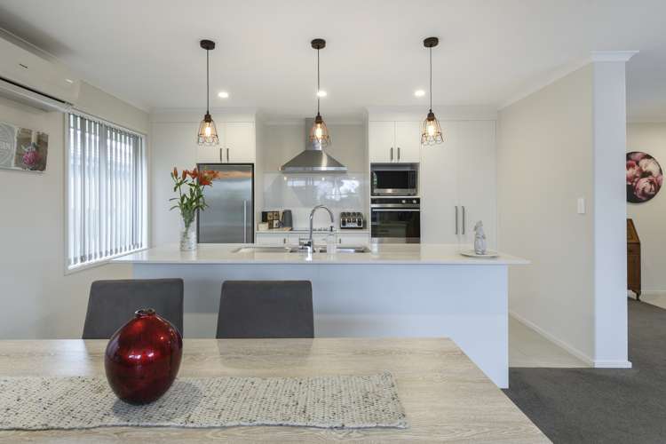 2 Sirocco Place Ohauiti_5