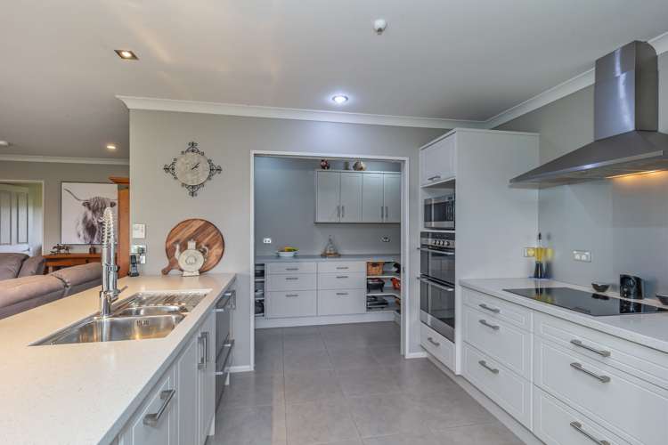 22 Waipuna Grove Levin_5