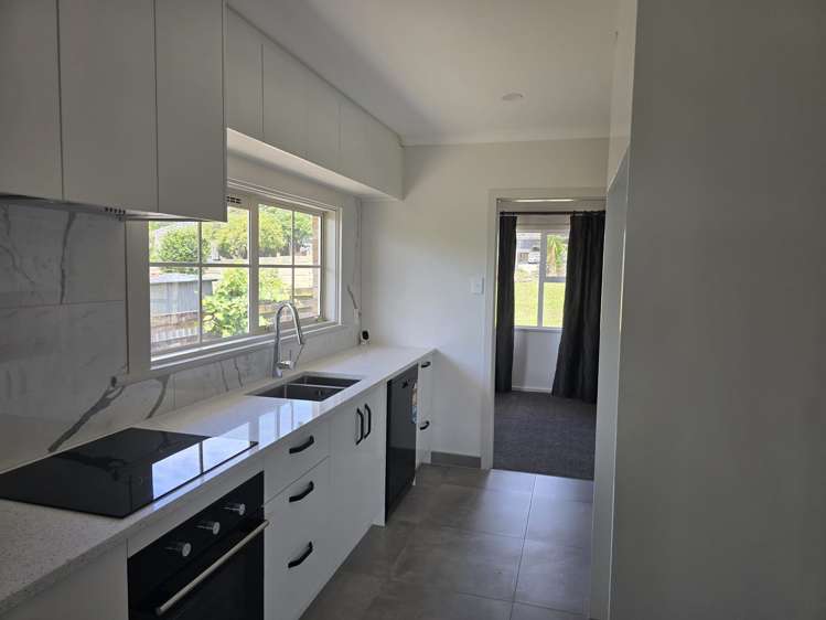 1 Tawa Crescent Manurewa_10