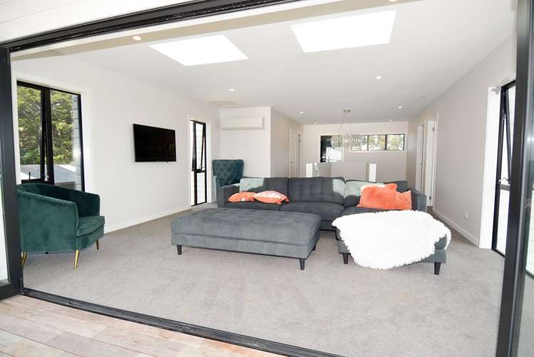 77 Richfield Drive Waikiwi_13