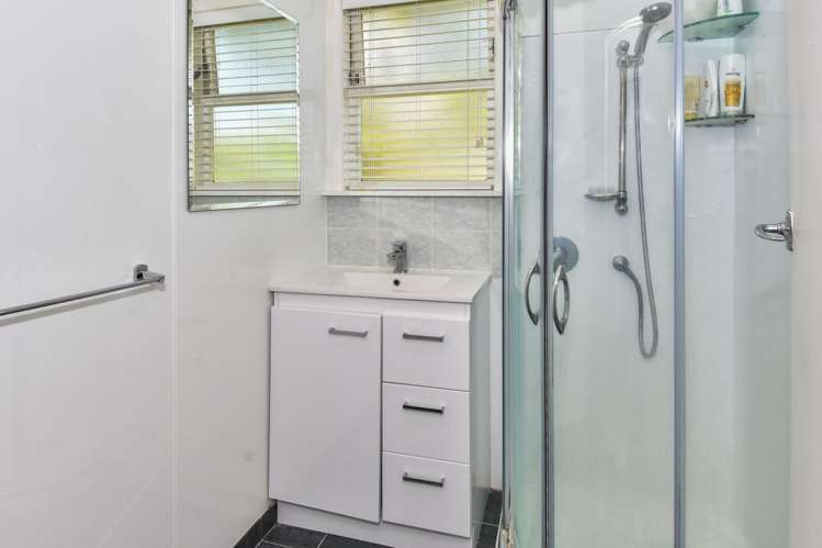 5 Barnard Place Manurewa_5