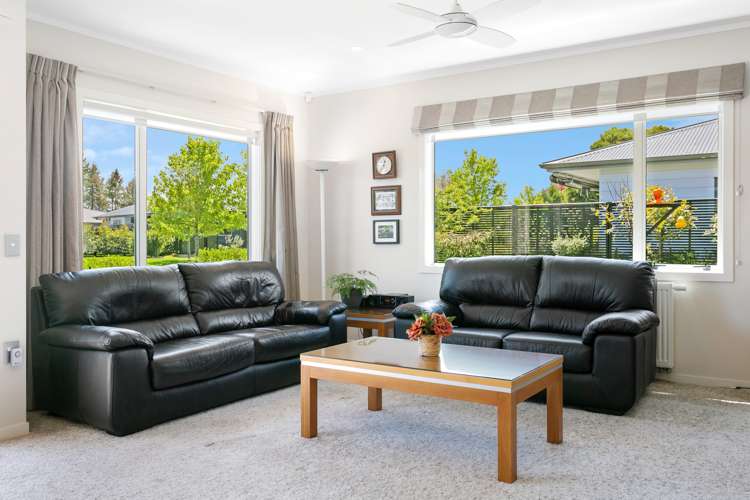 3 Maison Way Rangatira Park_10