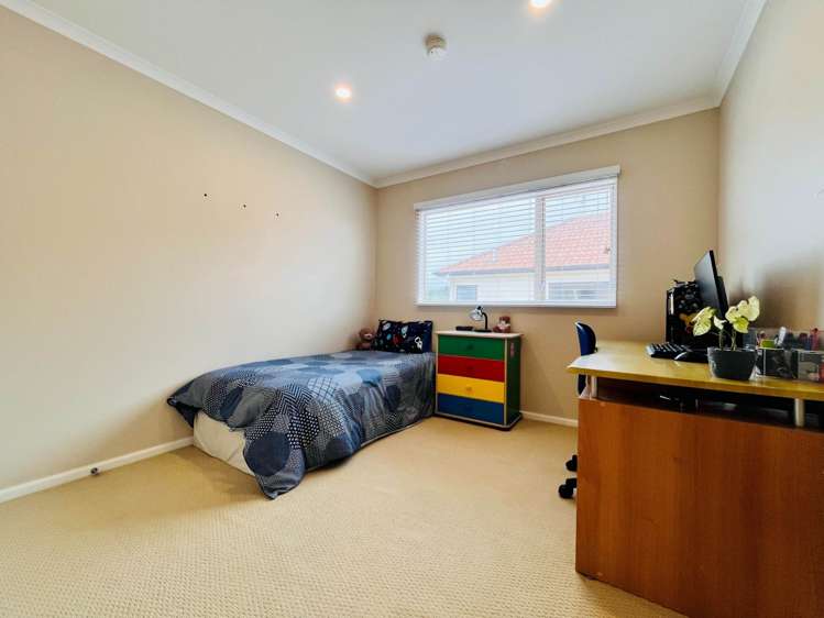 11 Kalmore Place Flat Bush_14