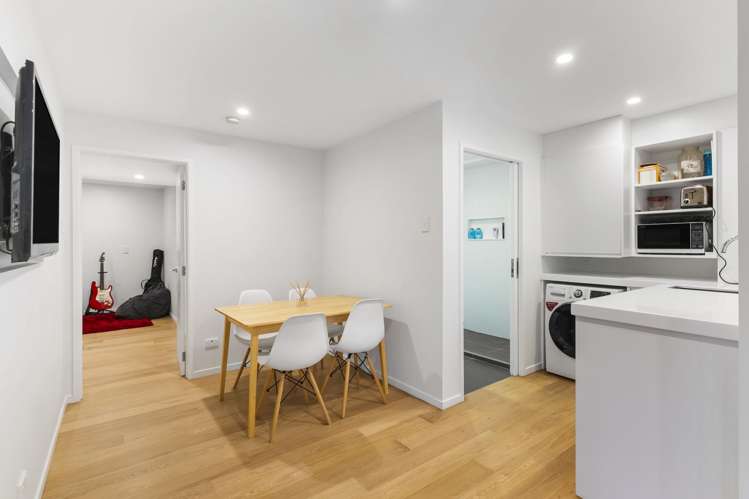 16 Waiatarua Road Remuera_9