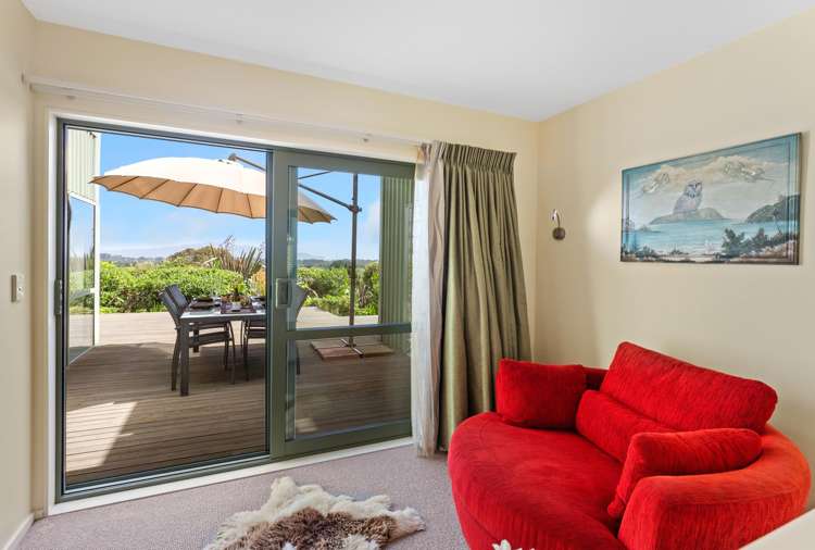 142 Huia Street Waikanae_12