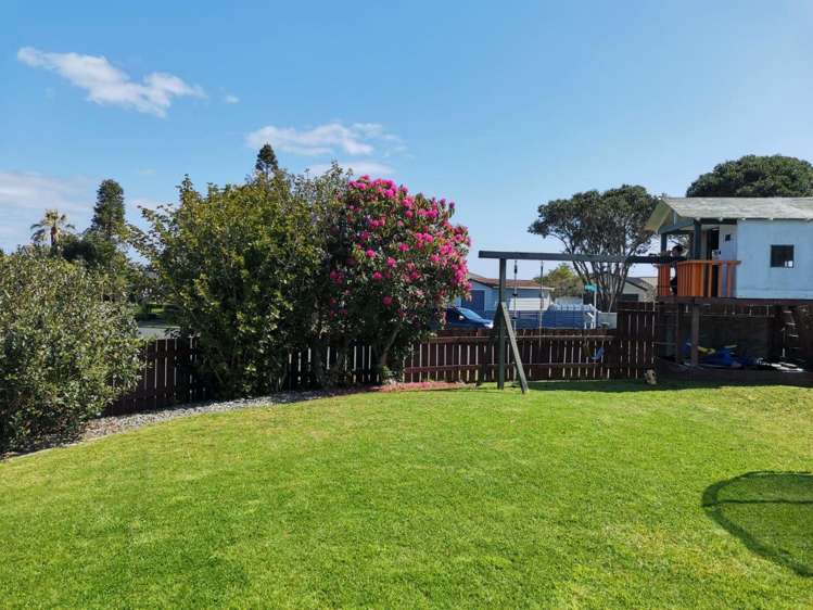 28 Manaia View Road One Tree Point_19