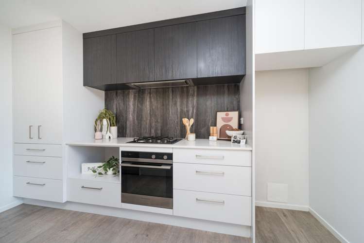2 Seddon Street Takaro_14