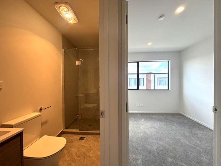 19 Paetai Lane Te Atatu Peninsula_9