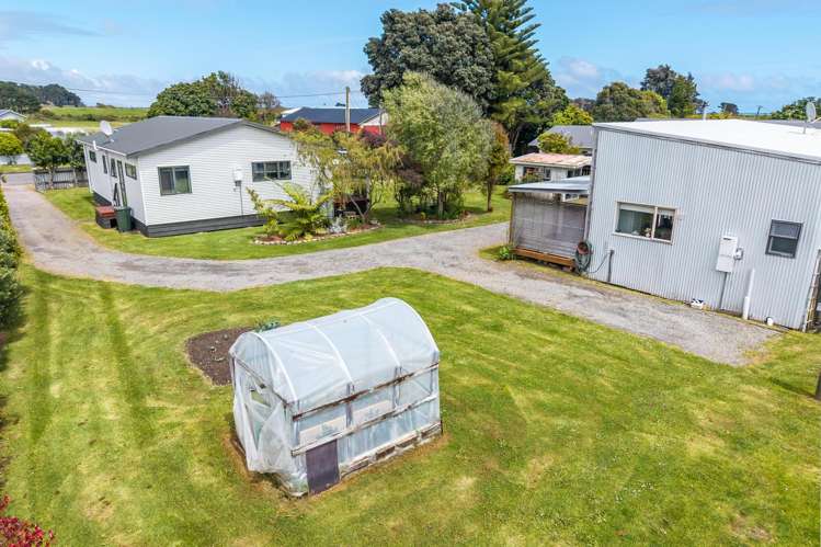 22 Kiharoa Street Otaki Beach_7