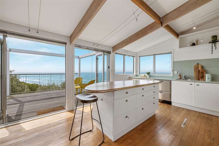 16 Tuawera Terrace Clifton_5